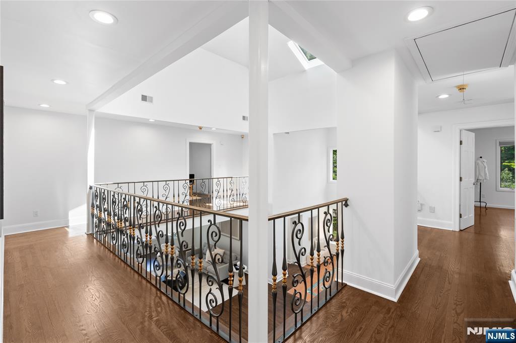 30 Creston Avenue
