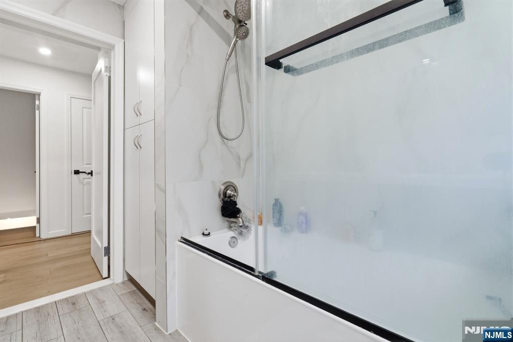 2477 6th Street 1st Floor