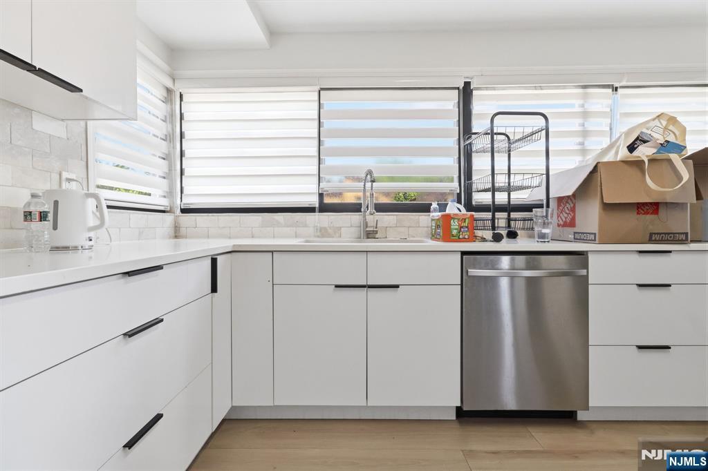 2477 6th Street 1st Floor