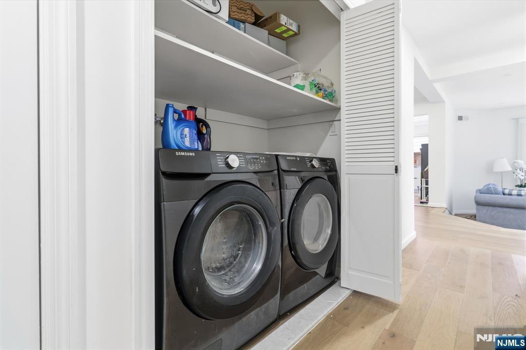 2477 6th Street 1st Floor