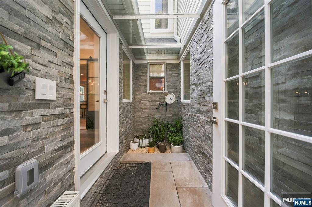 40 Dean Drive