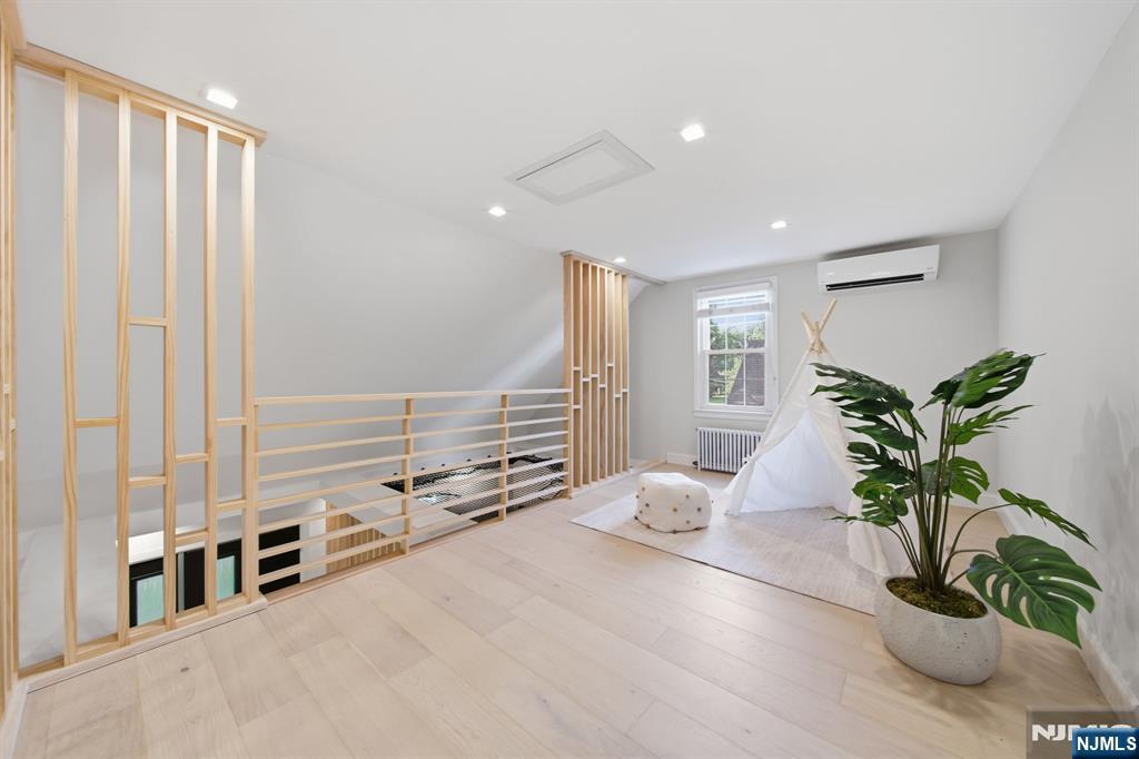 40 Dean Drive