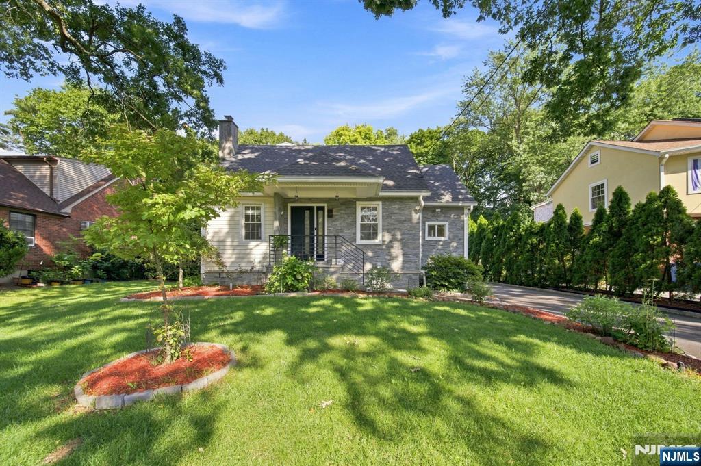 40 Dean Drive