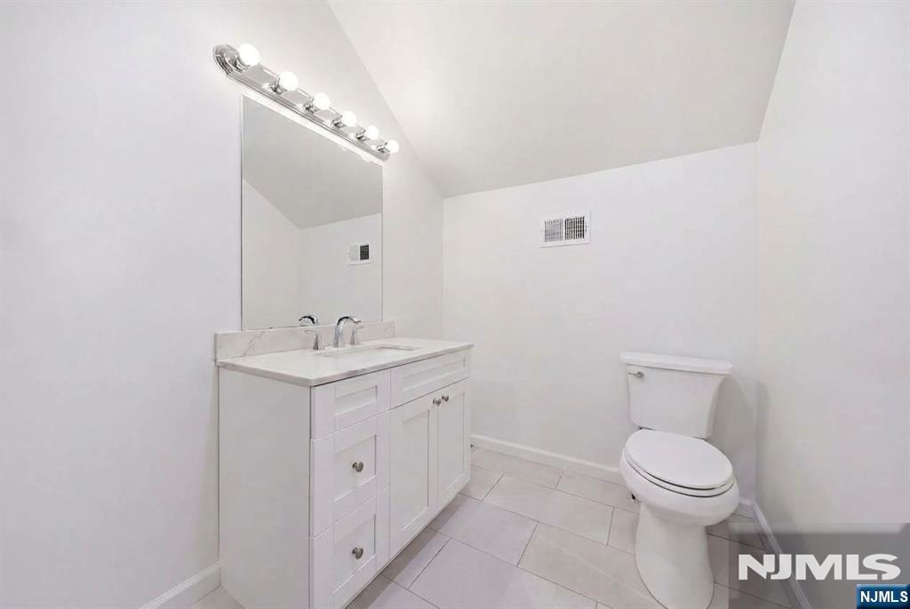271 Village Circle Drive