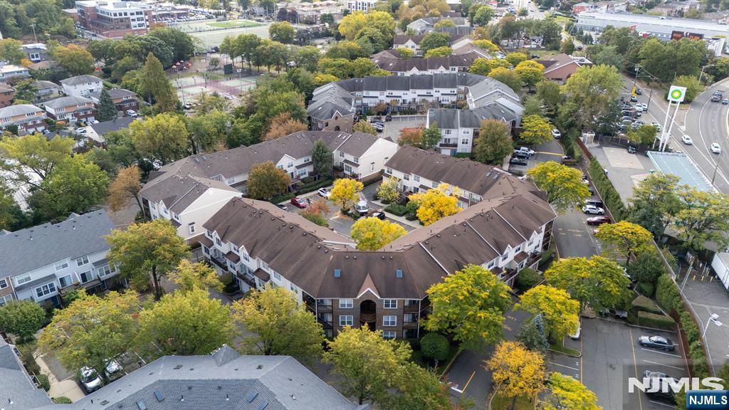 271 Village Circle Drive
