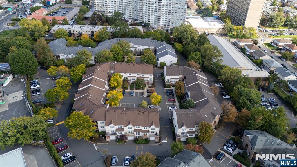 271 Village Circle Drive