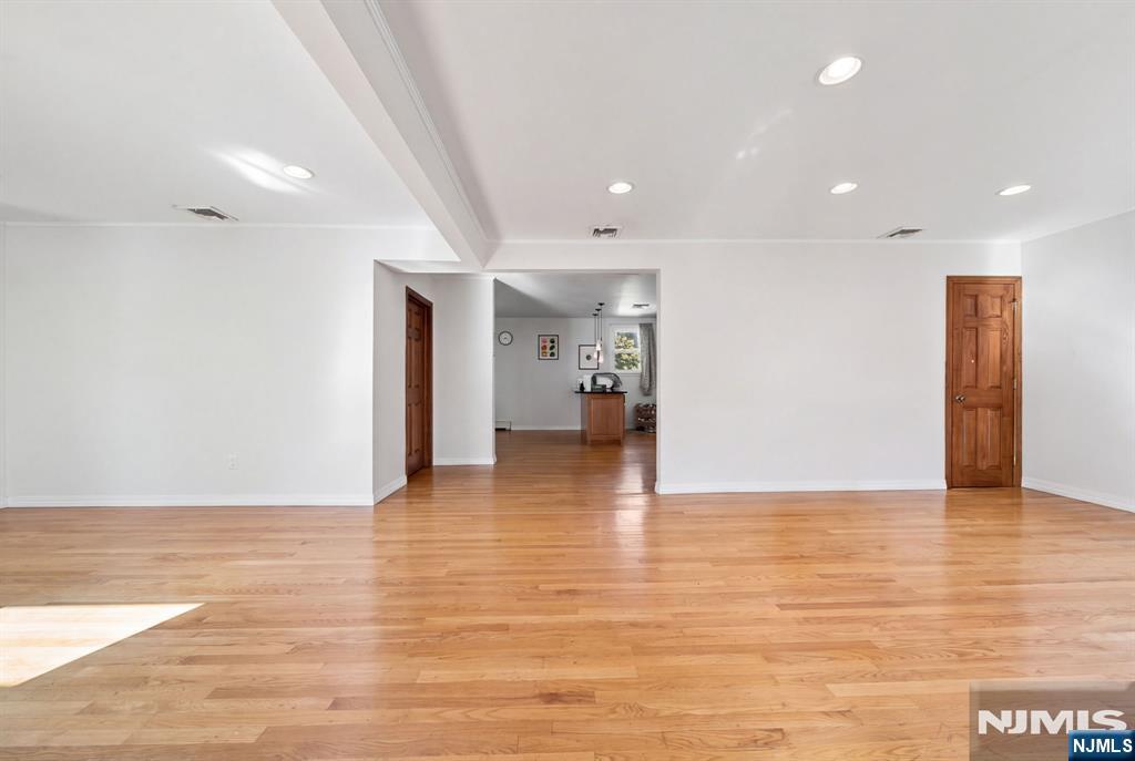 225 Walnut Street