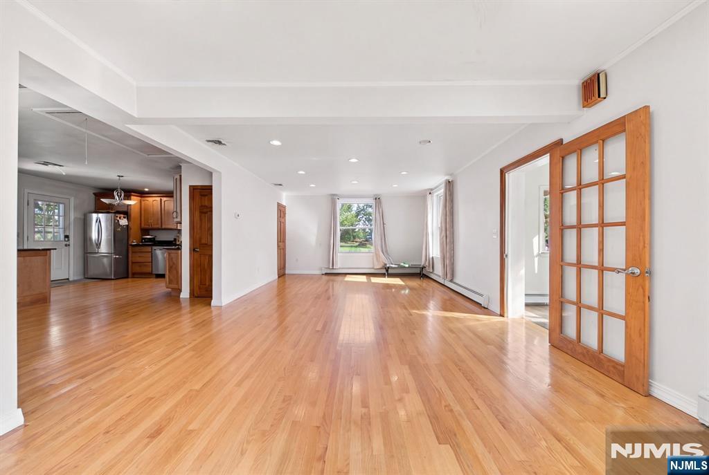 225 Walnut Street