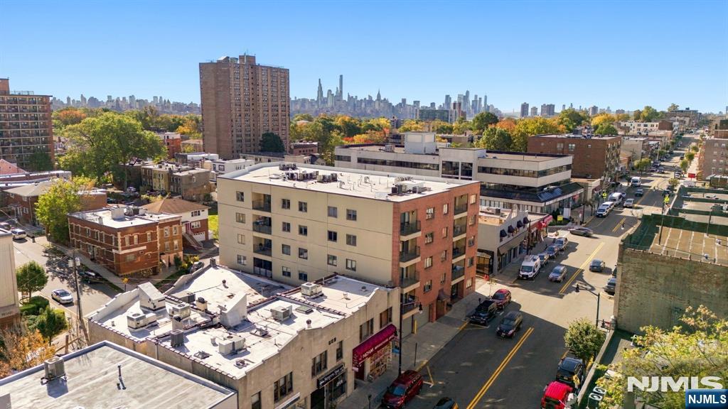 610 Anderson Avenue 3D