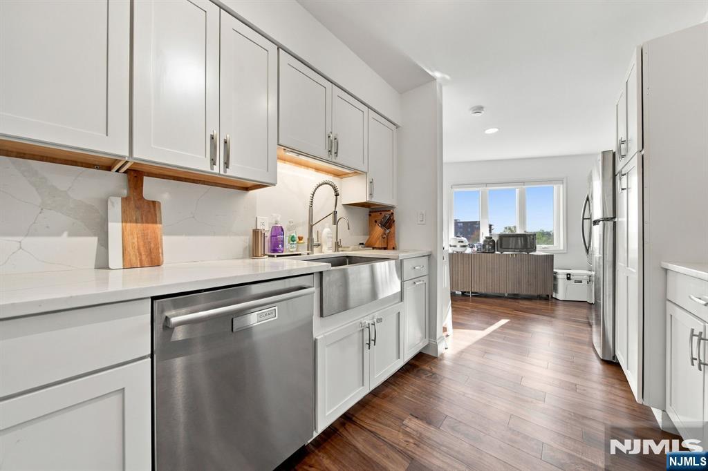 610 Anderson Avenue 3D