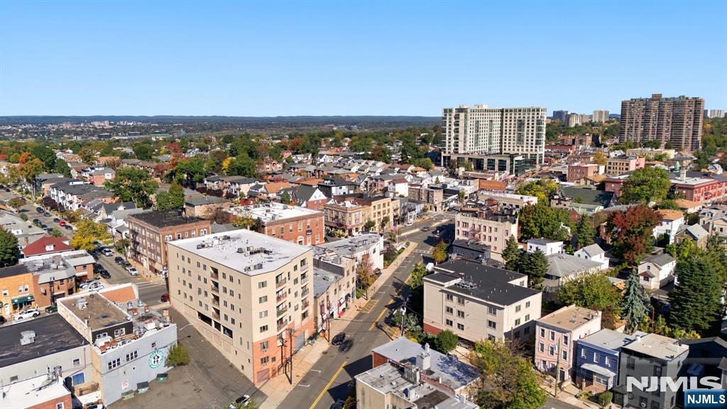 610 Anderson Avenue 3D