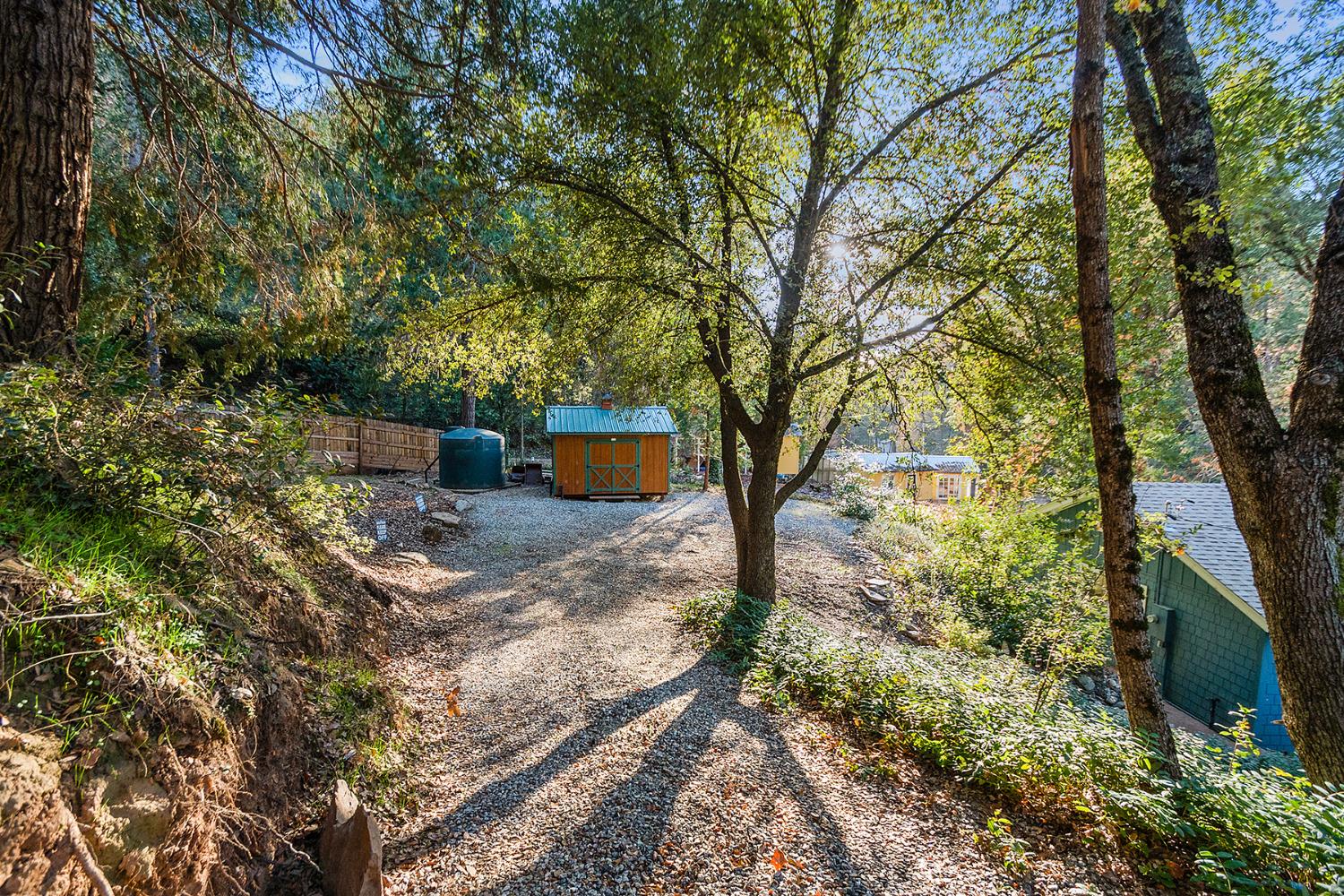 2609 Grade Rd