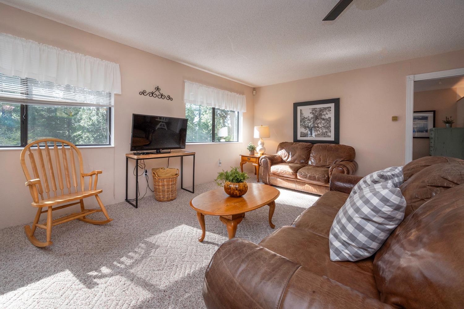 2088 Castlewood