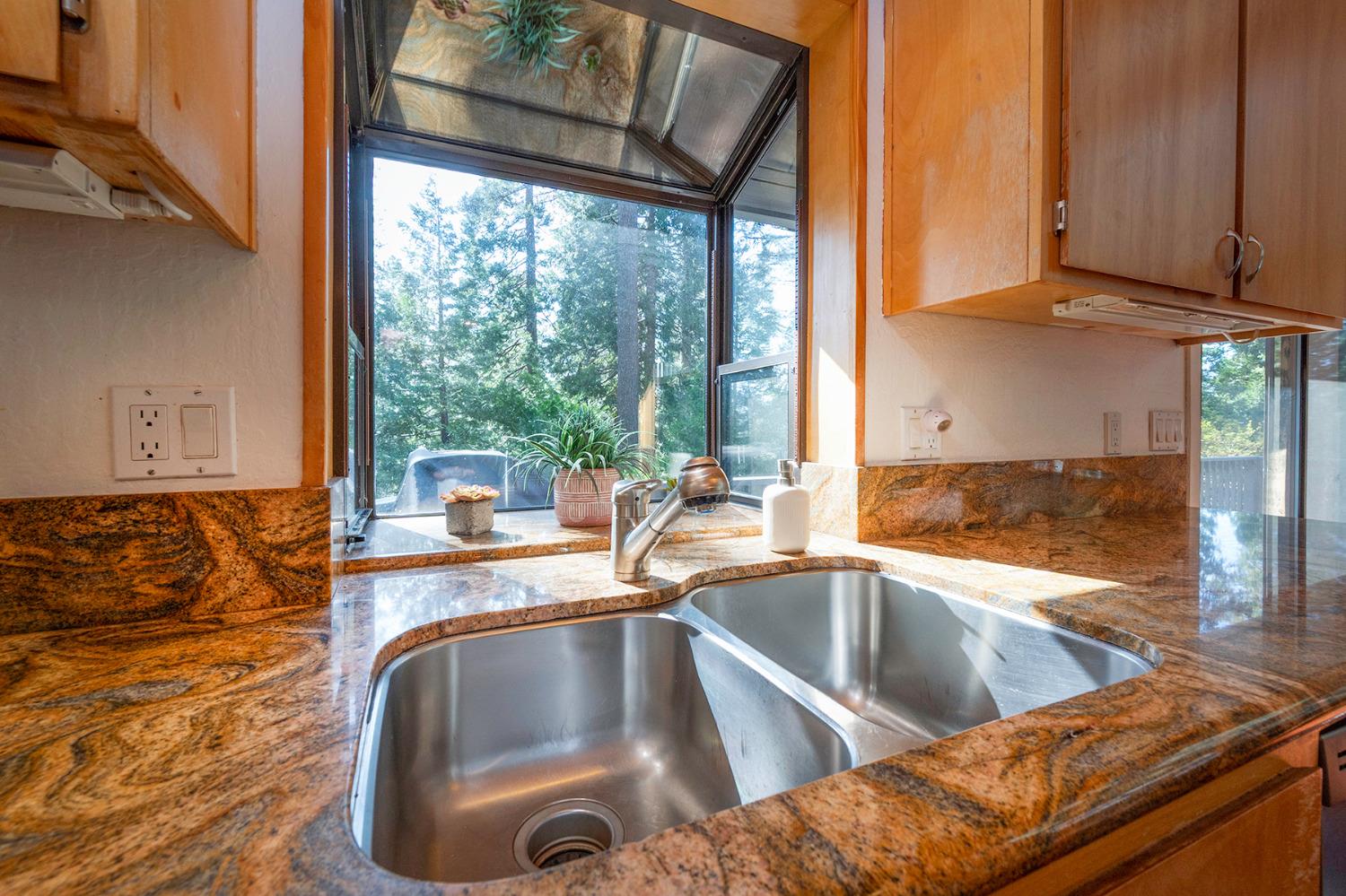 2088 Castlewood