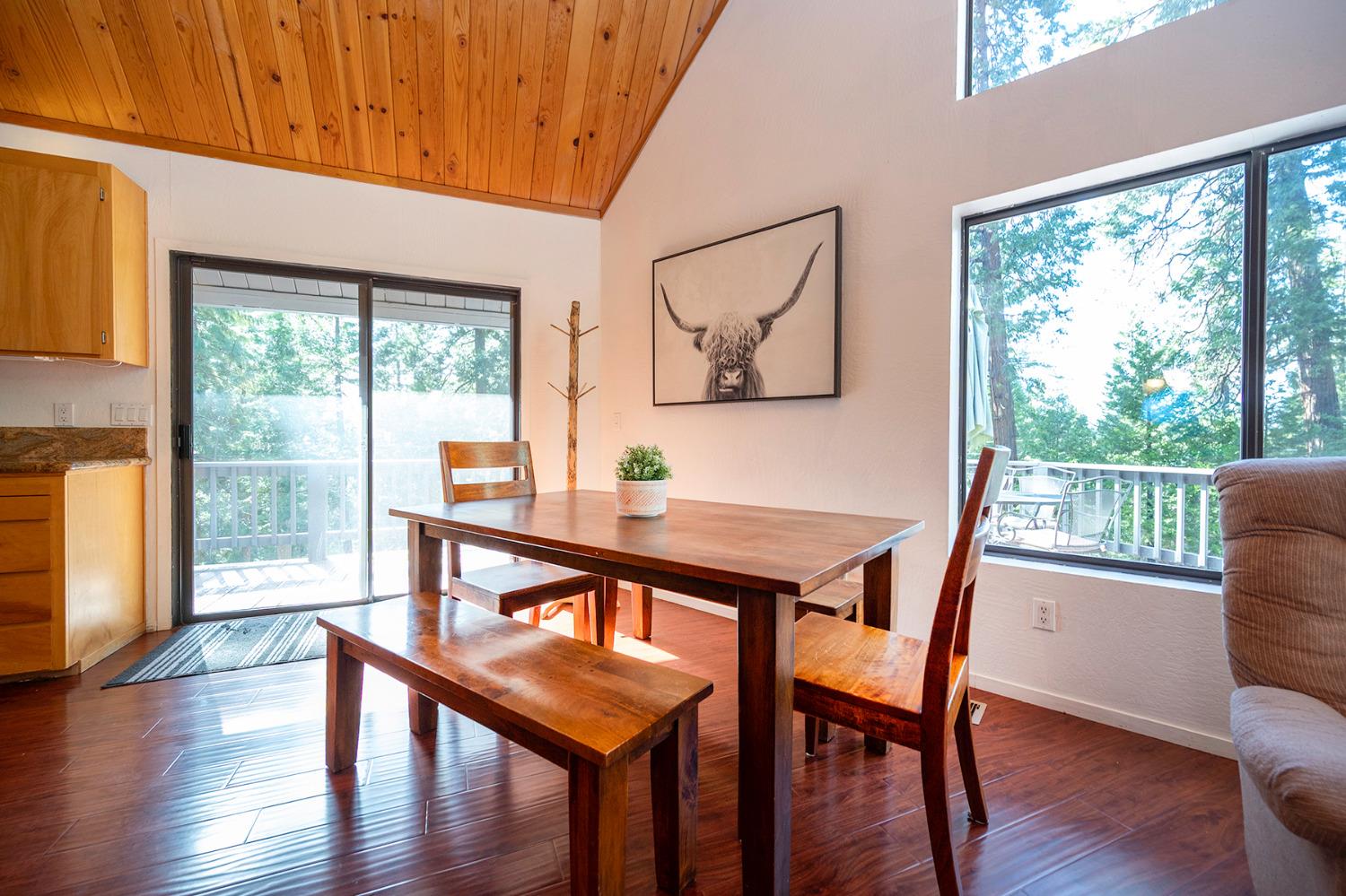 2088 Castlewood