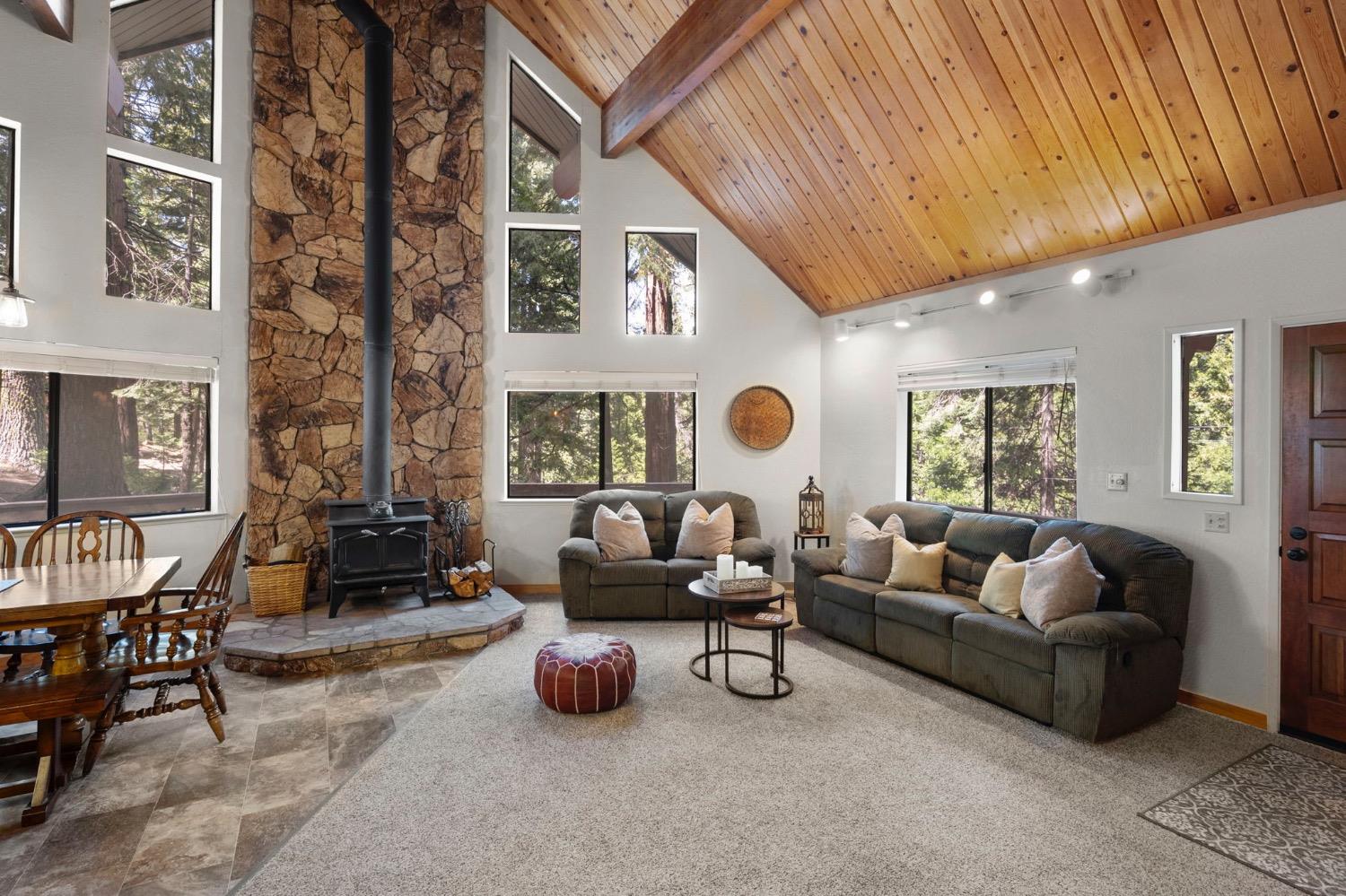 1300 Shoshone Drive