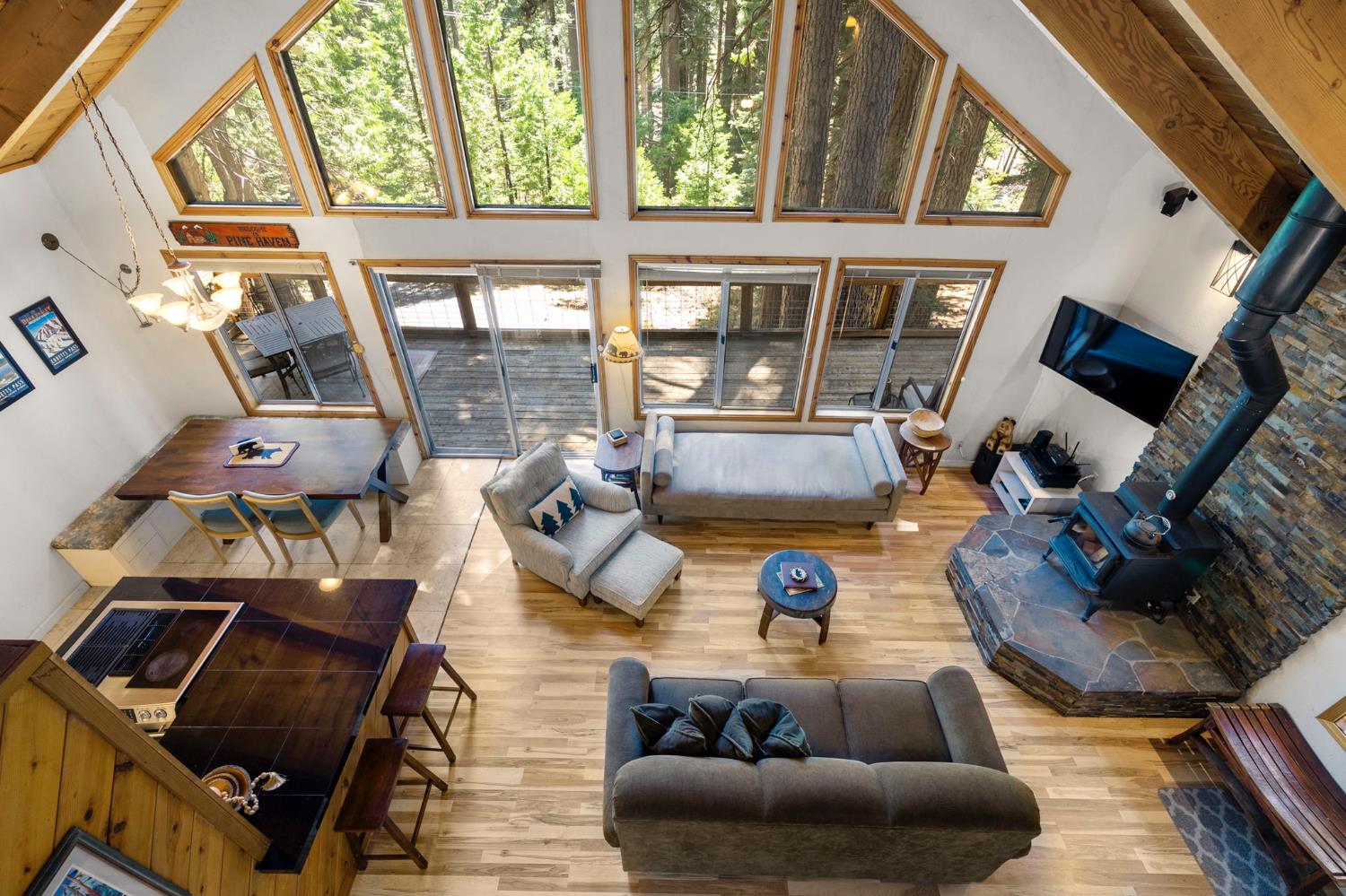 2200 Yana Lane