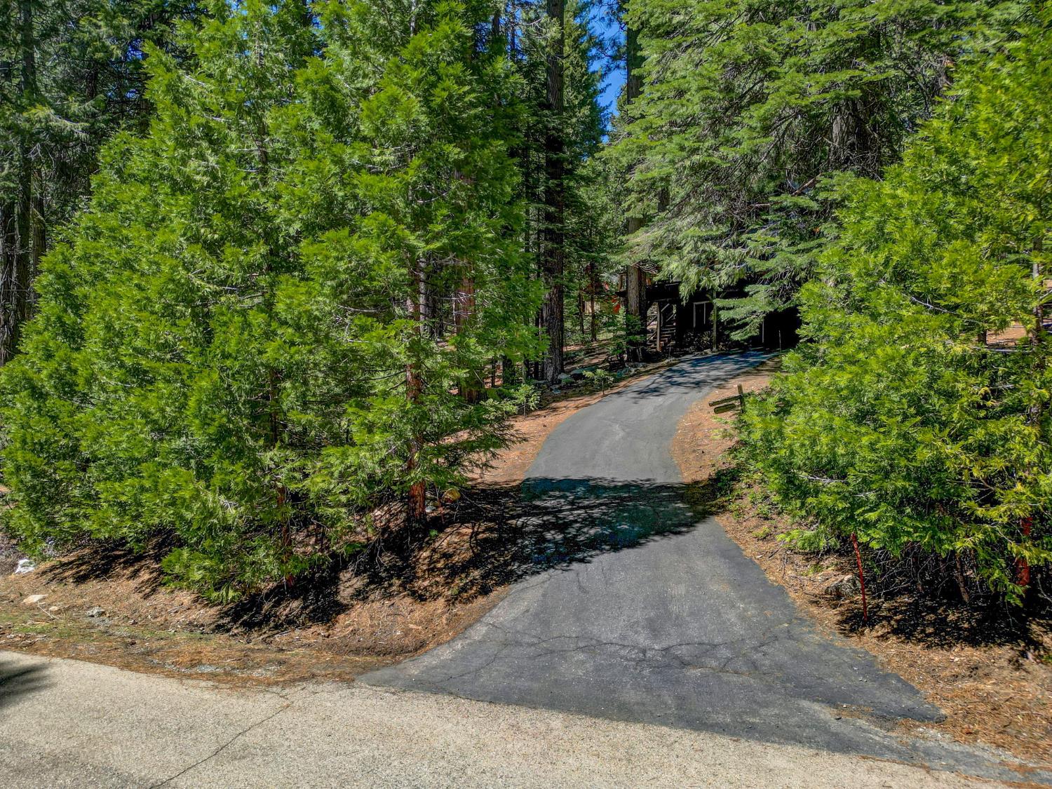 2200 Yana Lane