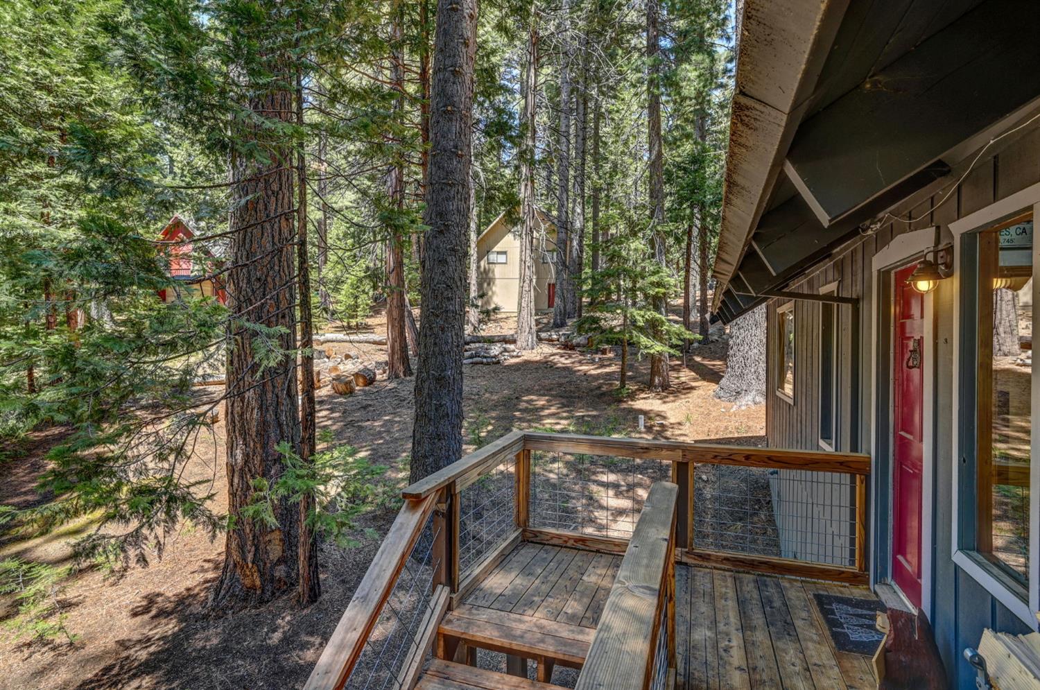 2200 Yana Lane