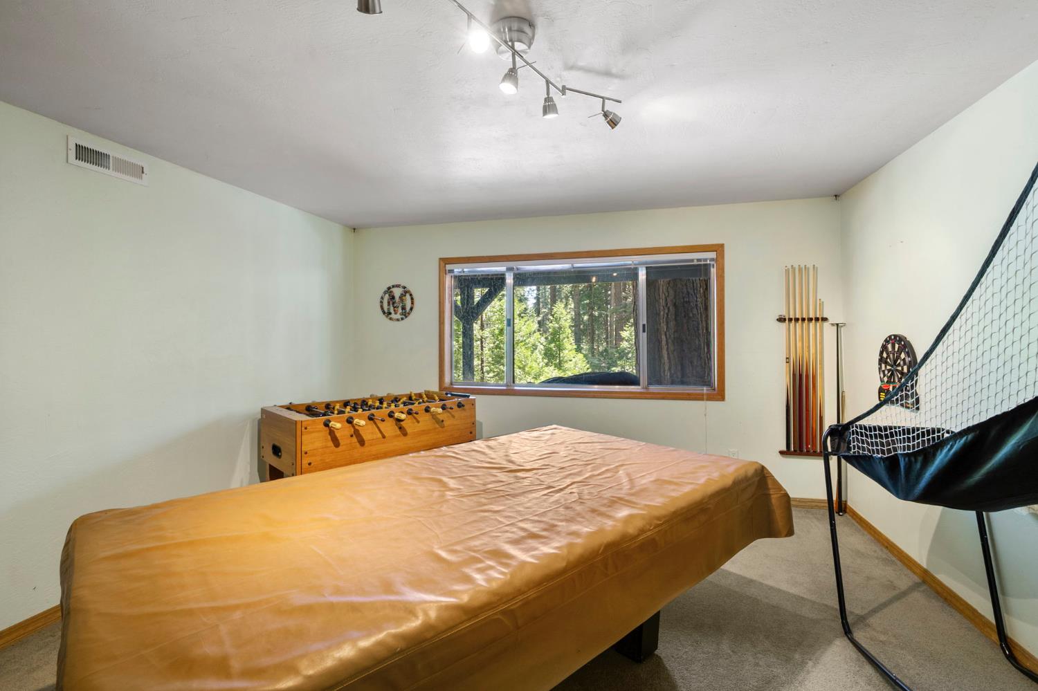 2200 Yana Lane