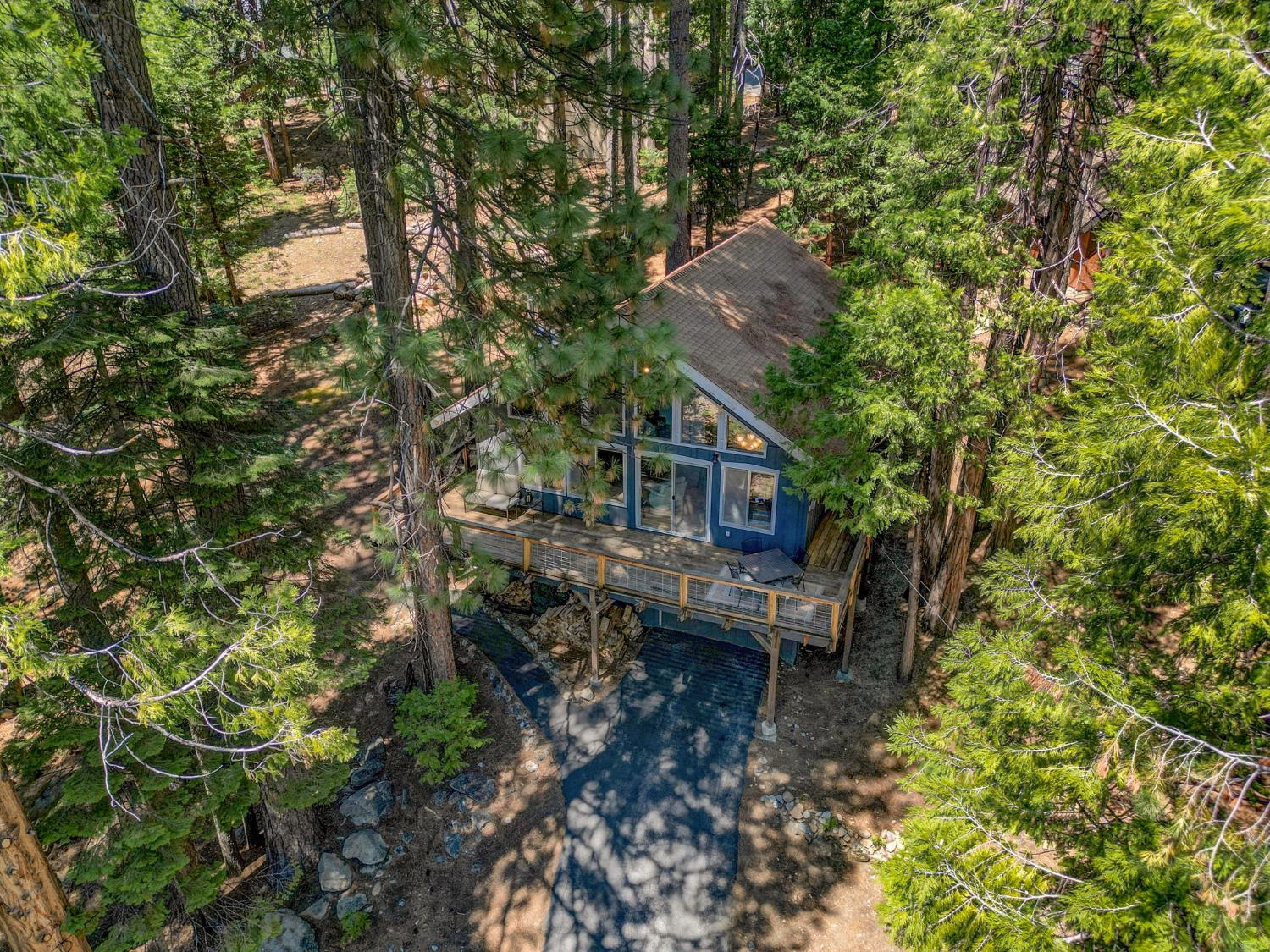 2200 Yana Lane