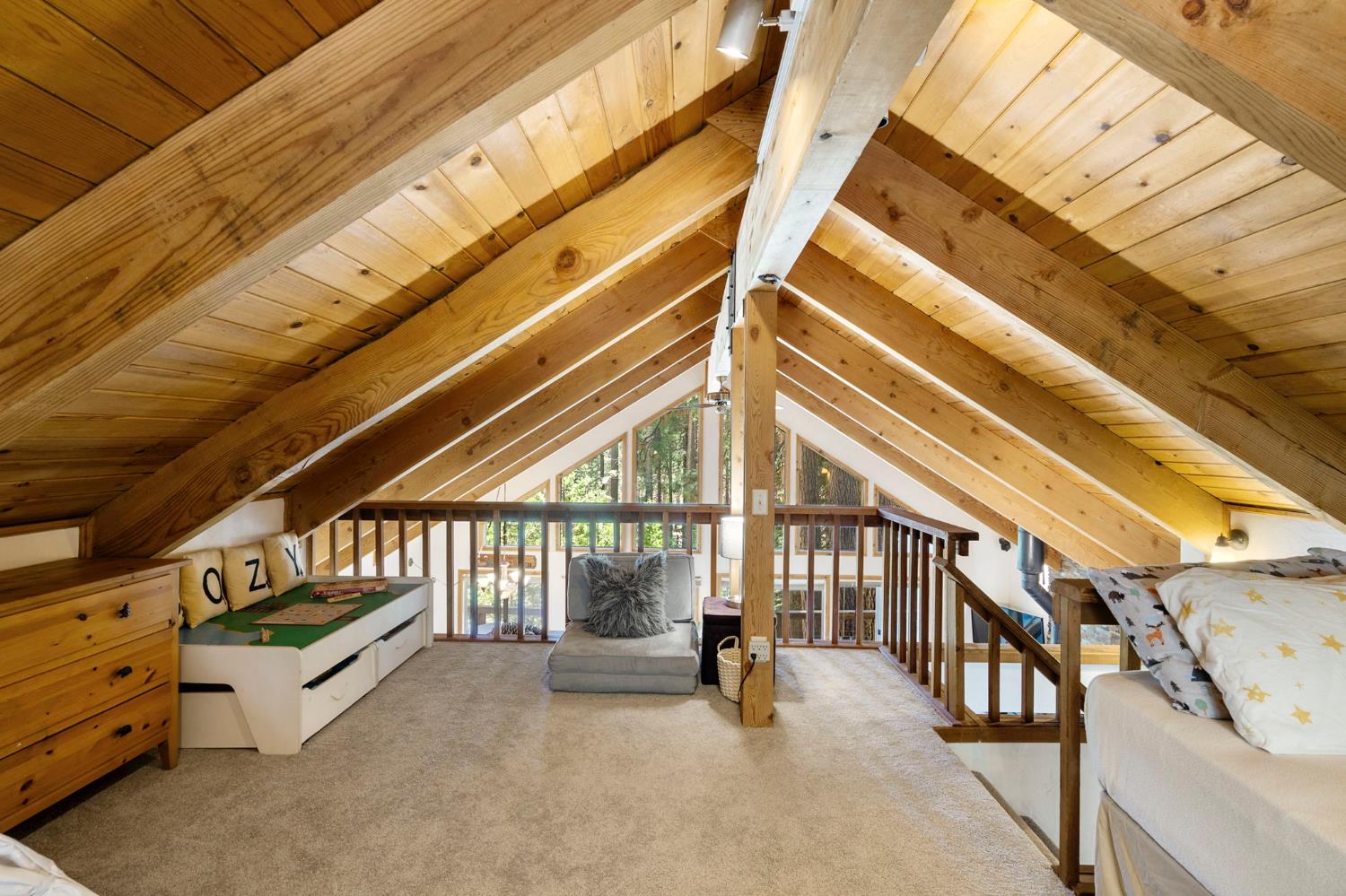 2200 Yana Lane