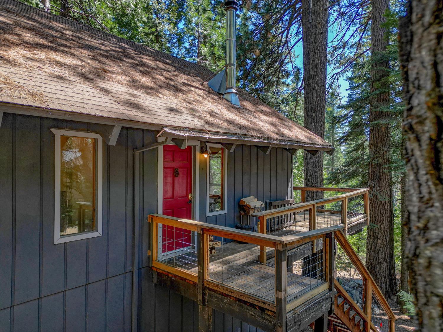 2200 Yana Lane