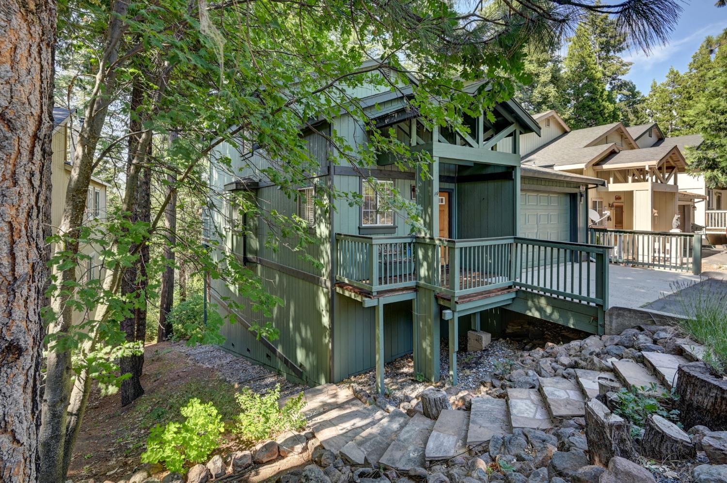 56 Splash Dam Way