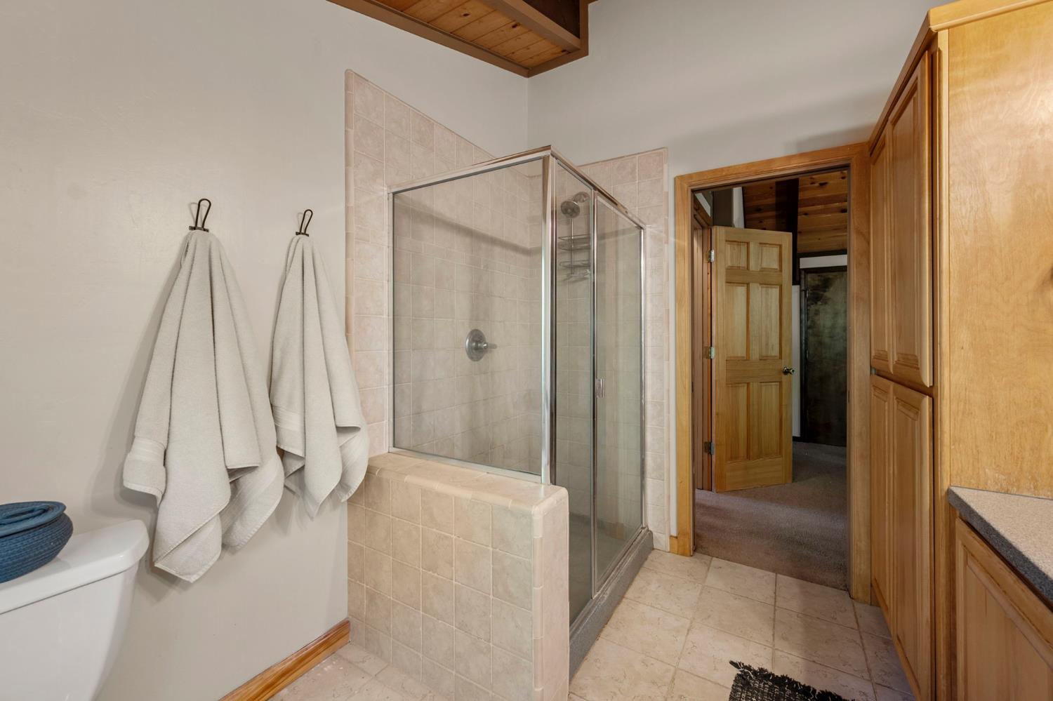 1995 South Sierra View