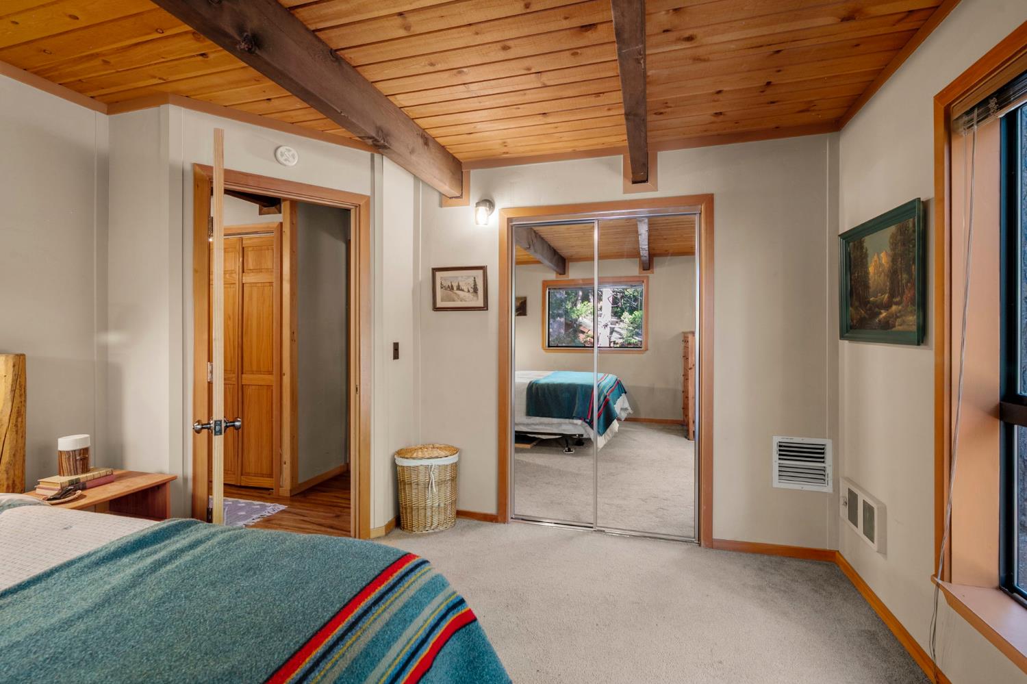 1995 South Sierra View