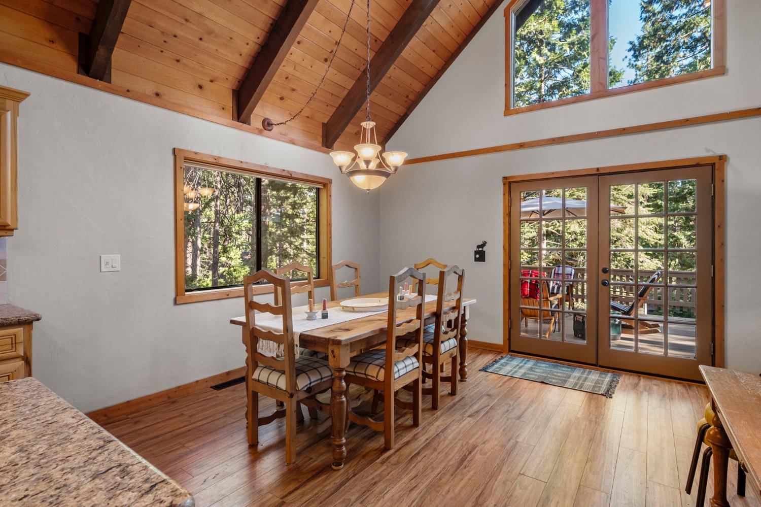 1995 South Sierra View