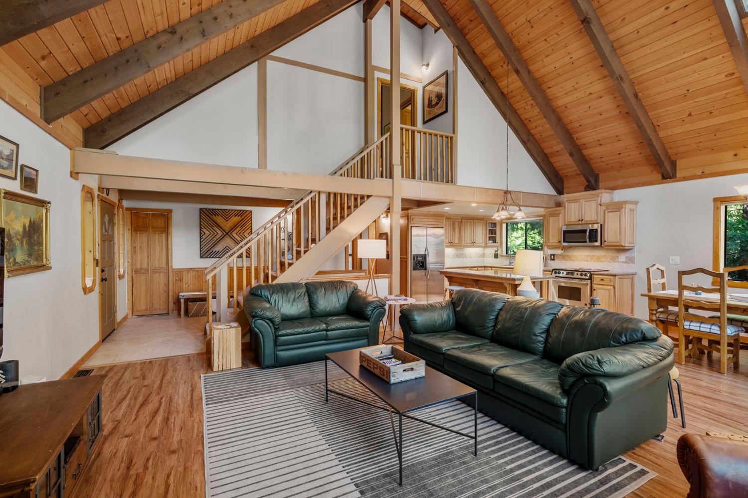 1995 South Sierra View