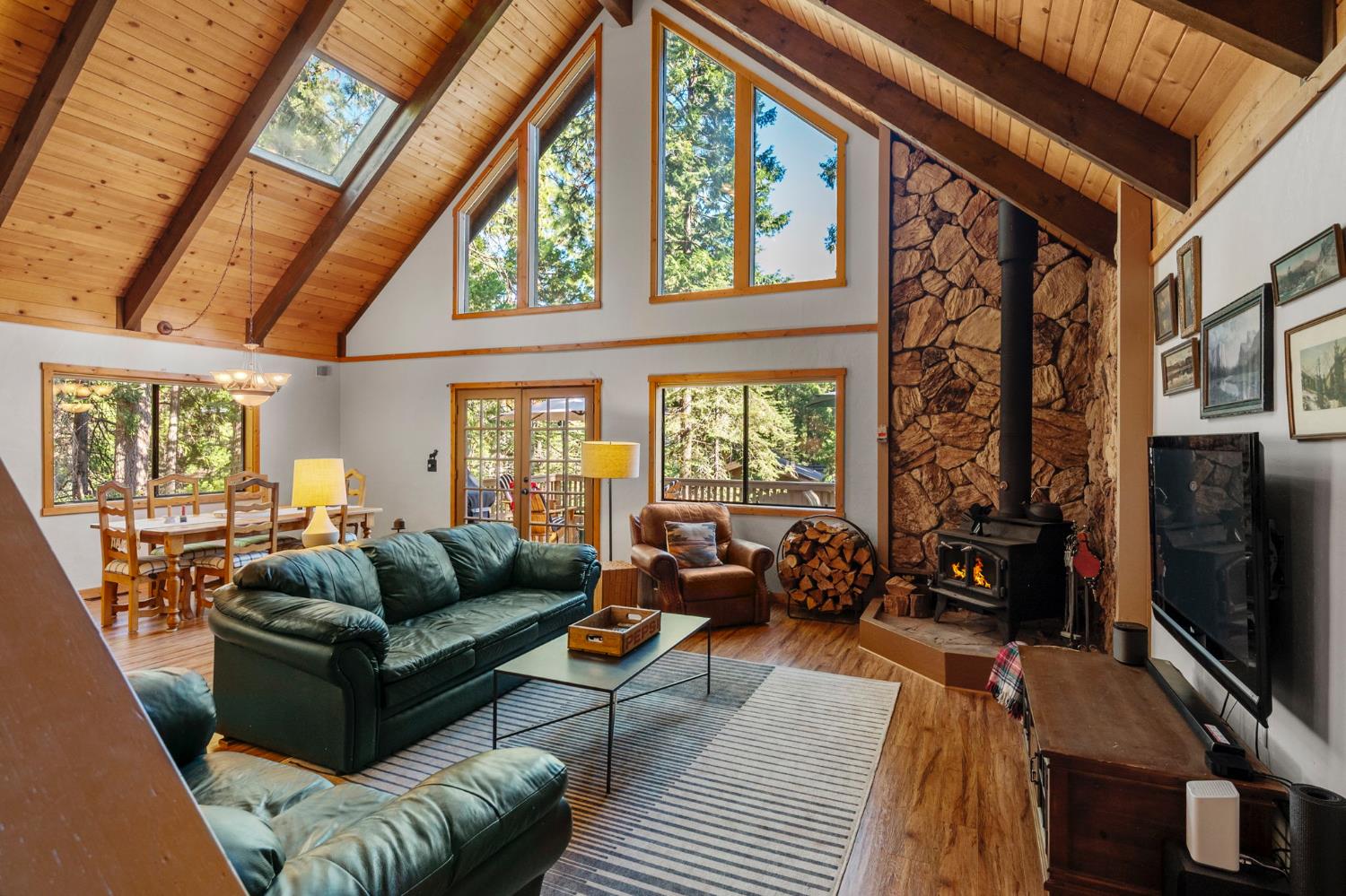 1995 South Sierra View