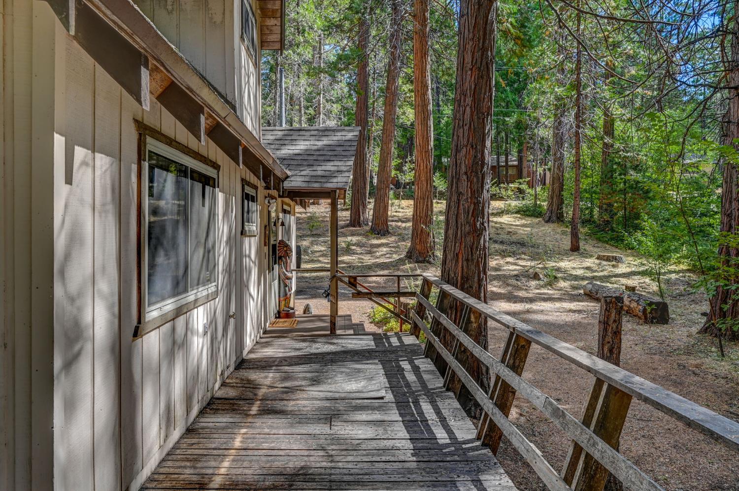 3737 Lakemont Drive