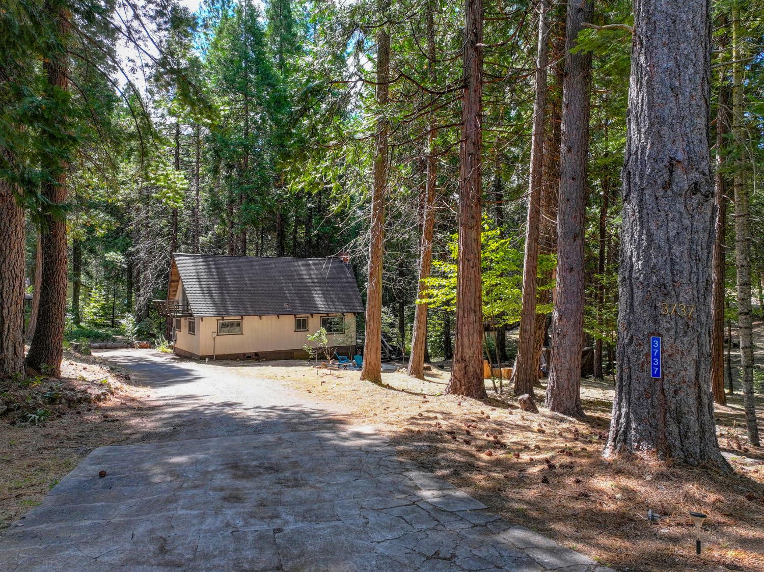 3737 Lakemont Drive