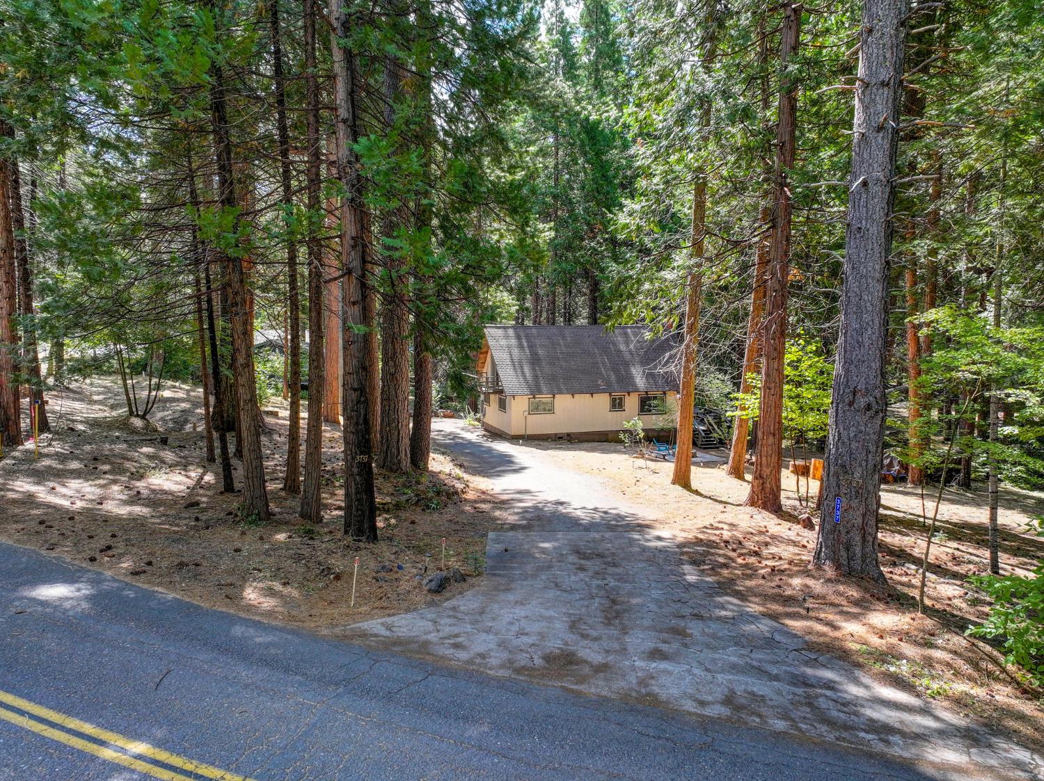 3737 Lakemont Drive