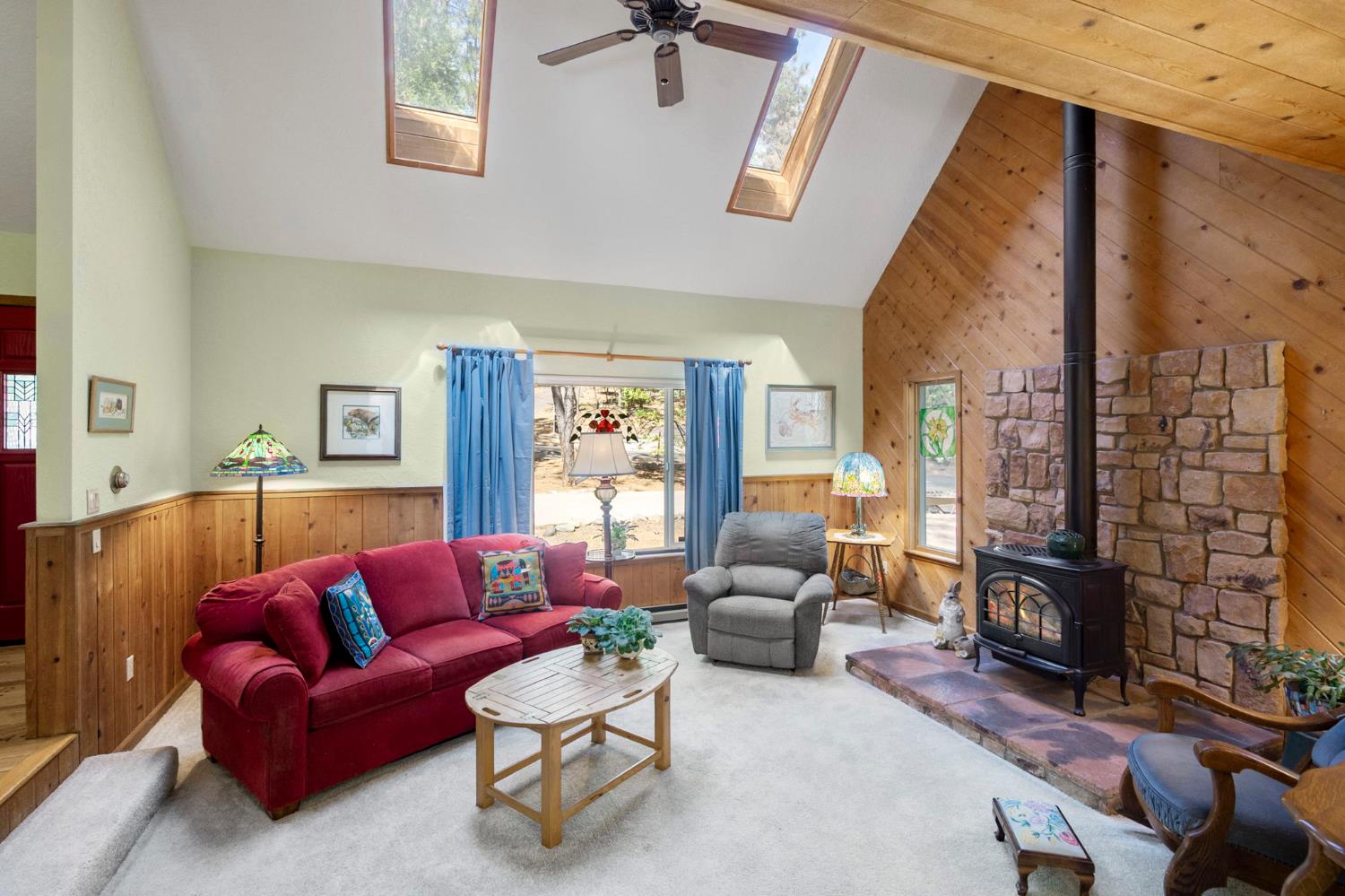 2254 Country Club Drive