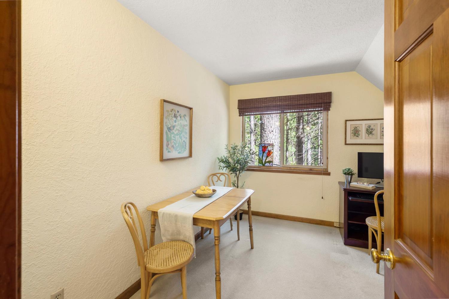 2254 Country Club Drive