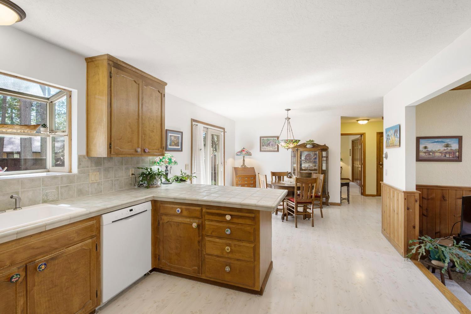 2254 Country Club Drive