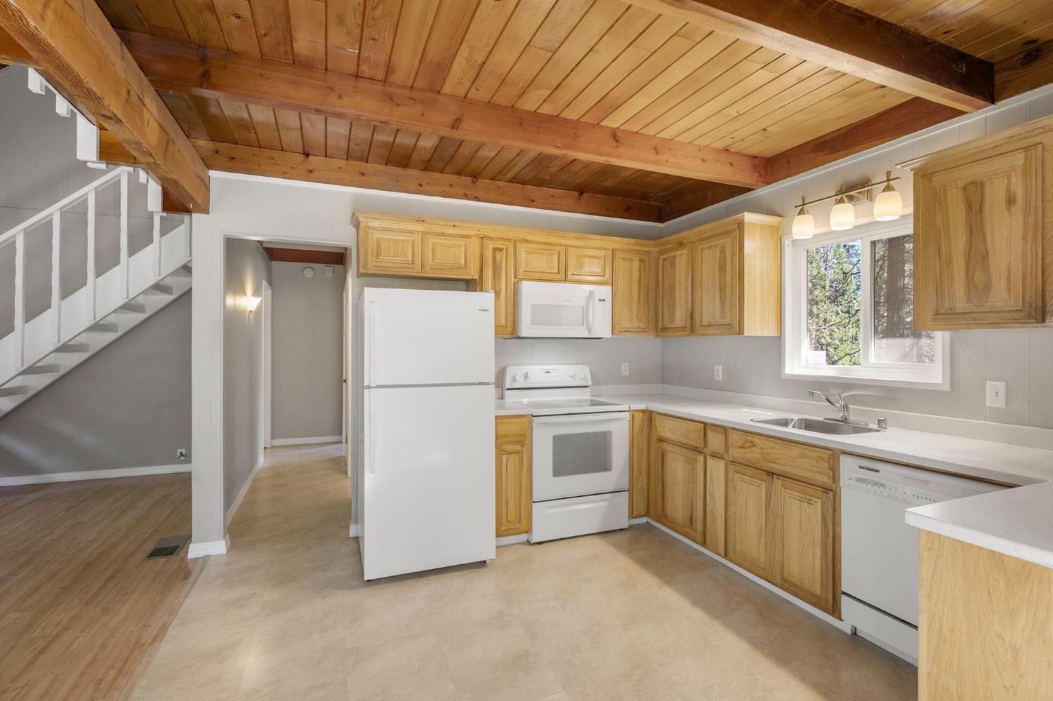 2609 Country Club Drive