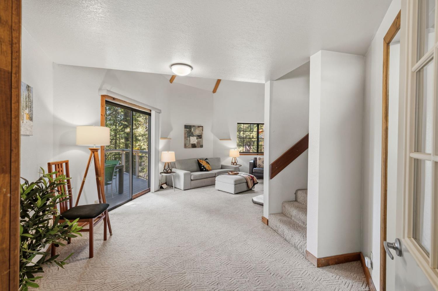 1434 Skyline Drive