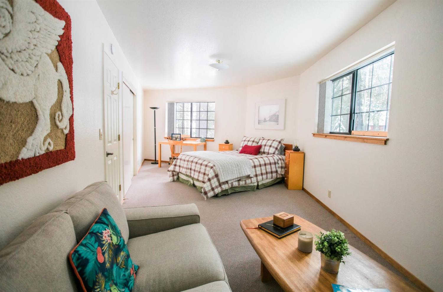 1434 Skyline Drive