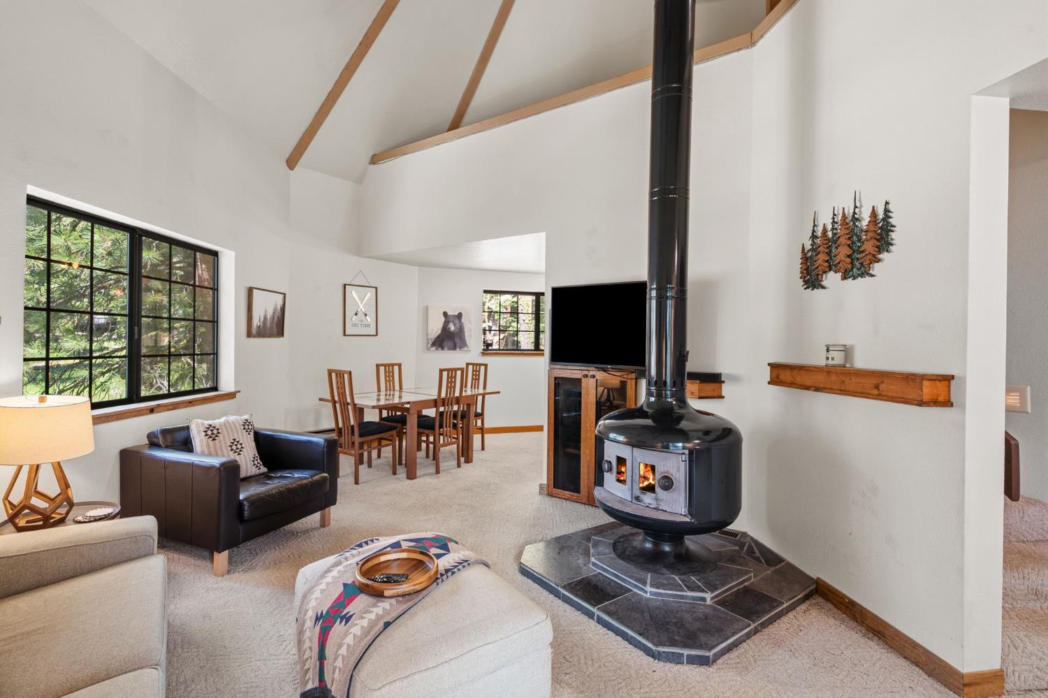 1434 Skyline Drive