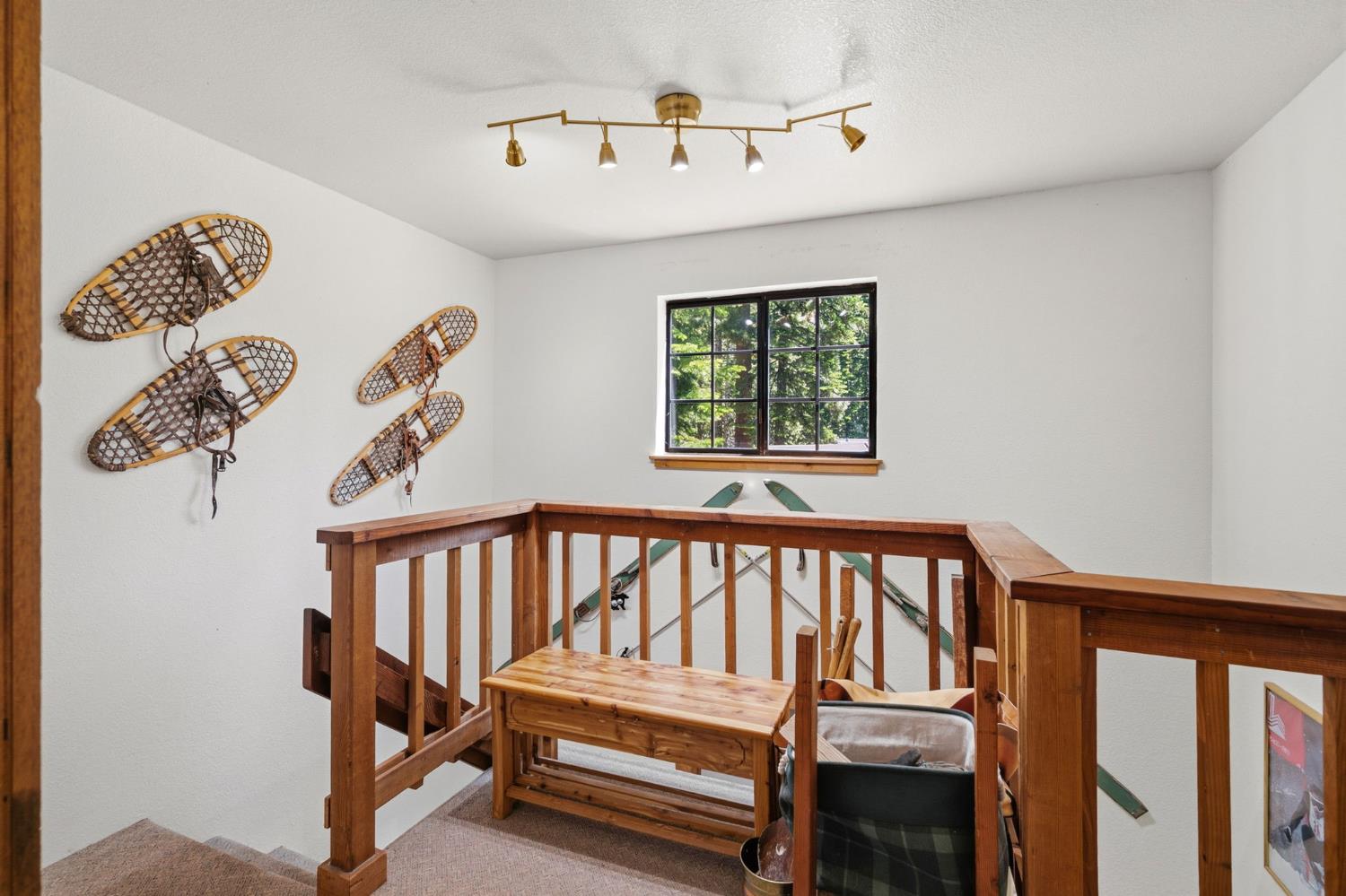 1434 Skyline Drive