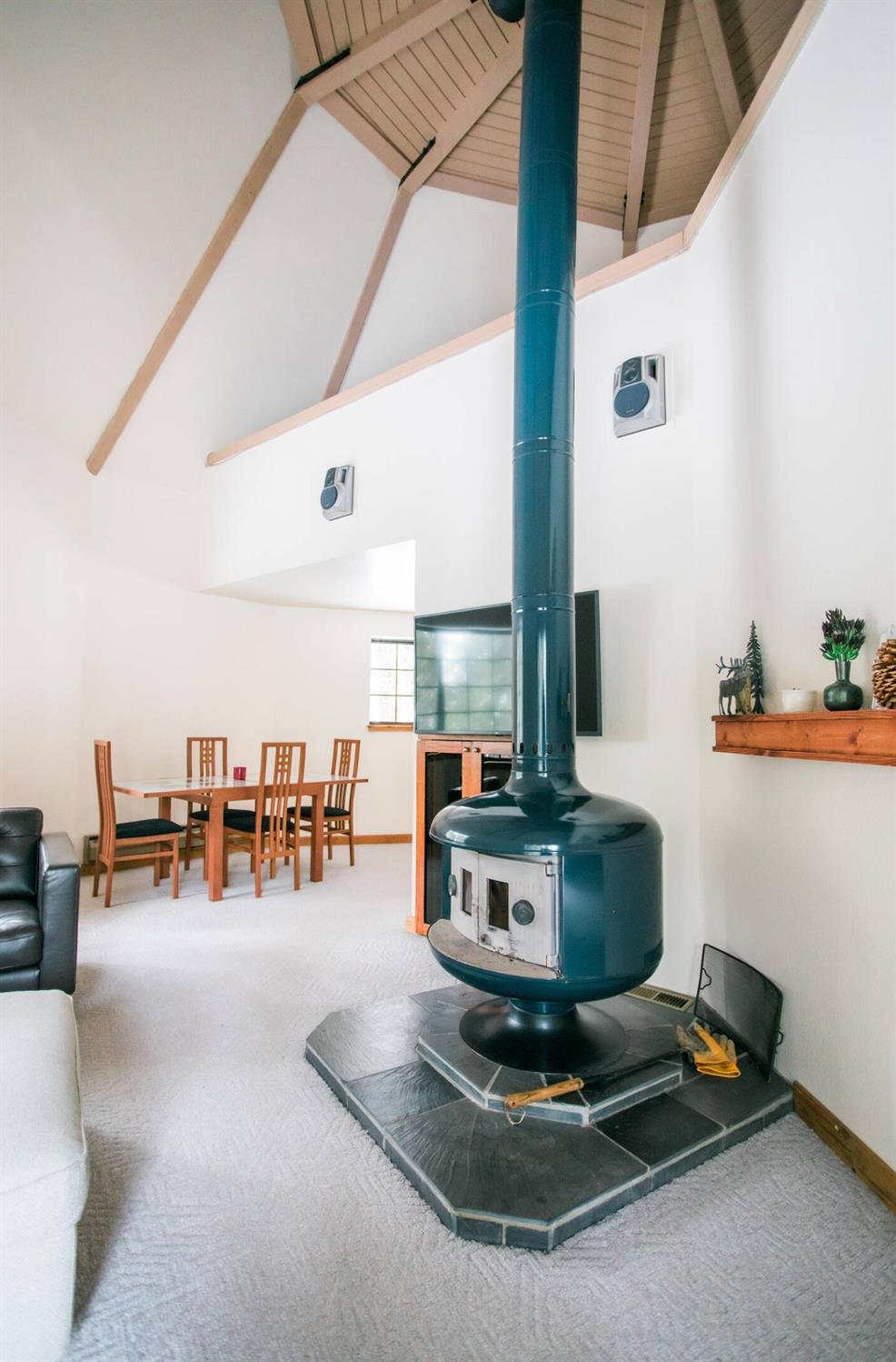 1434 Skyline Drive