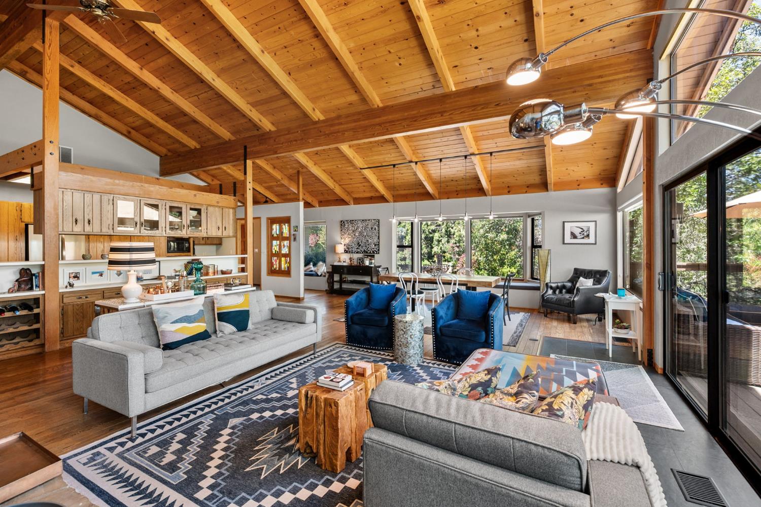 1051 Sandalwood Drive