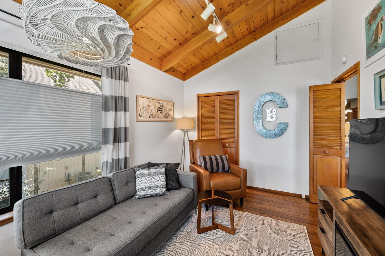 1051 Sandalwood Drive