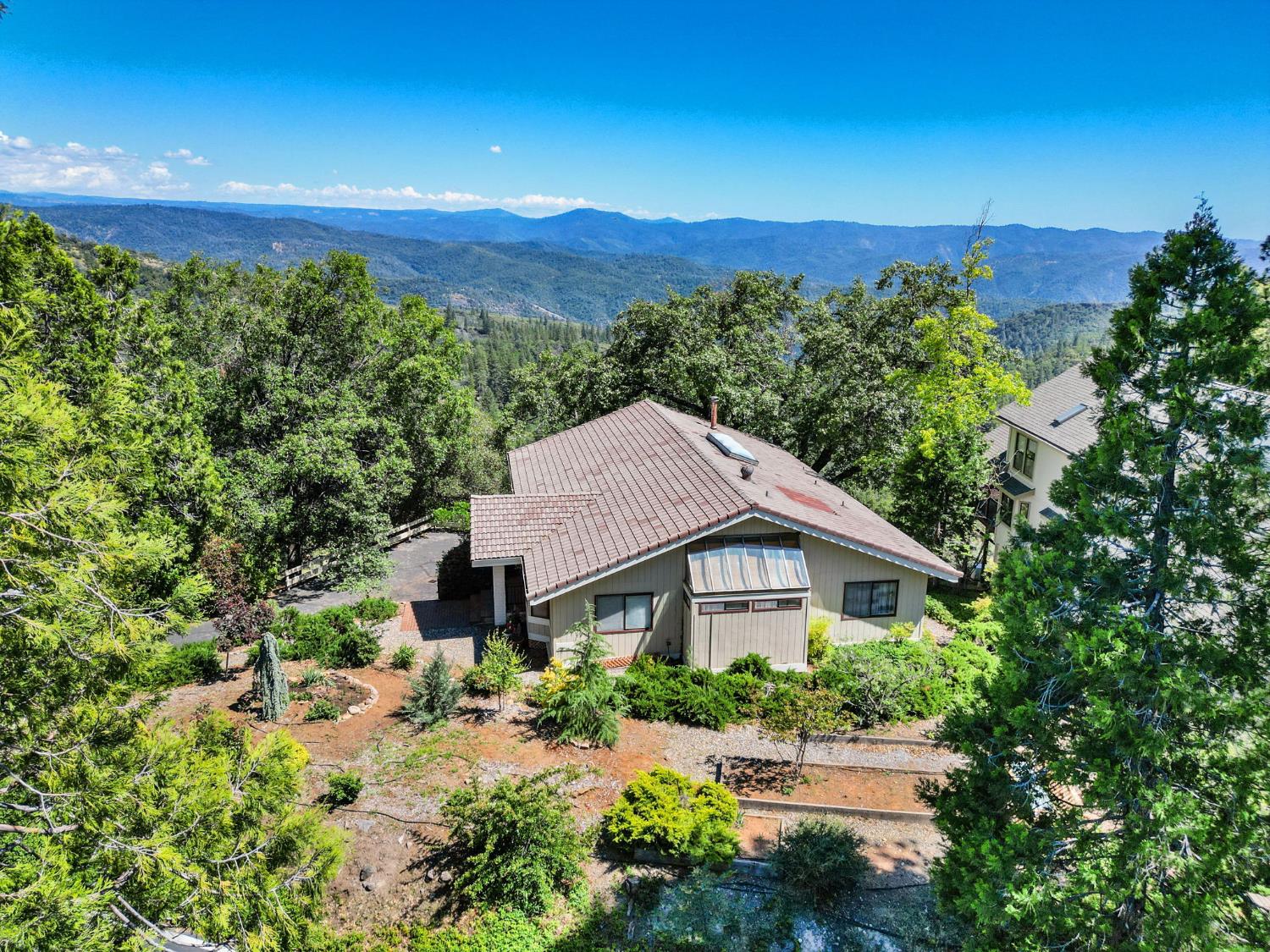 1051 Sandalwood Drive