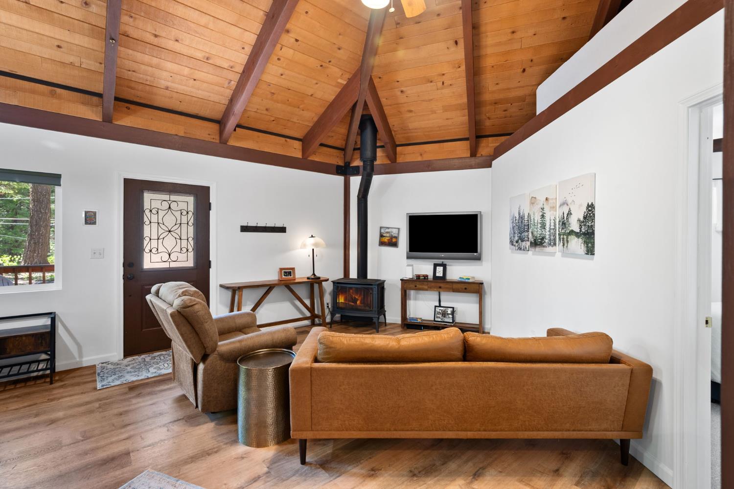 5004 Hokan Circle
