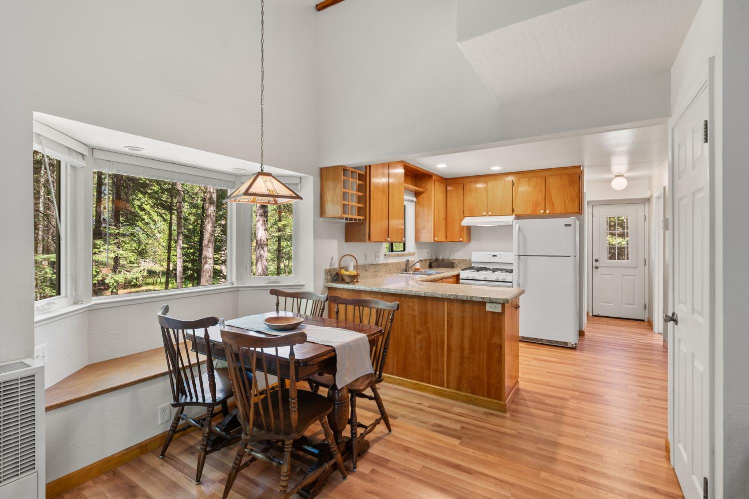 2415 Murphys Drive